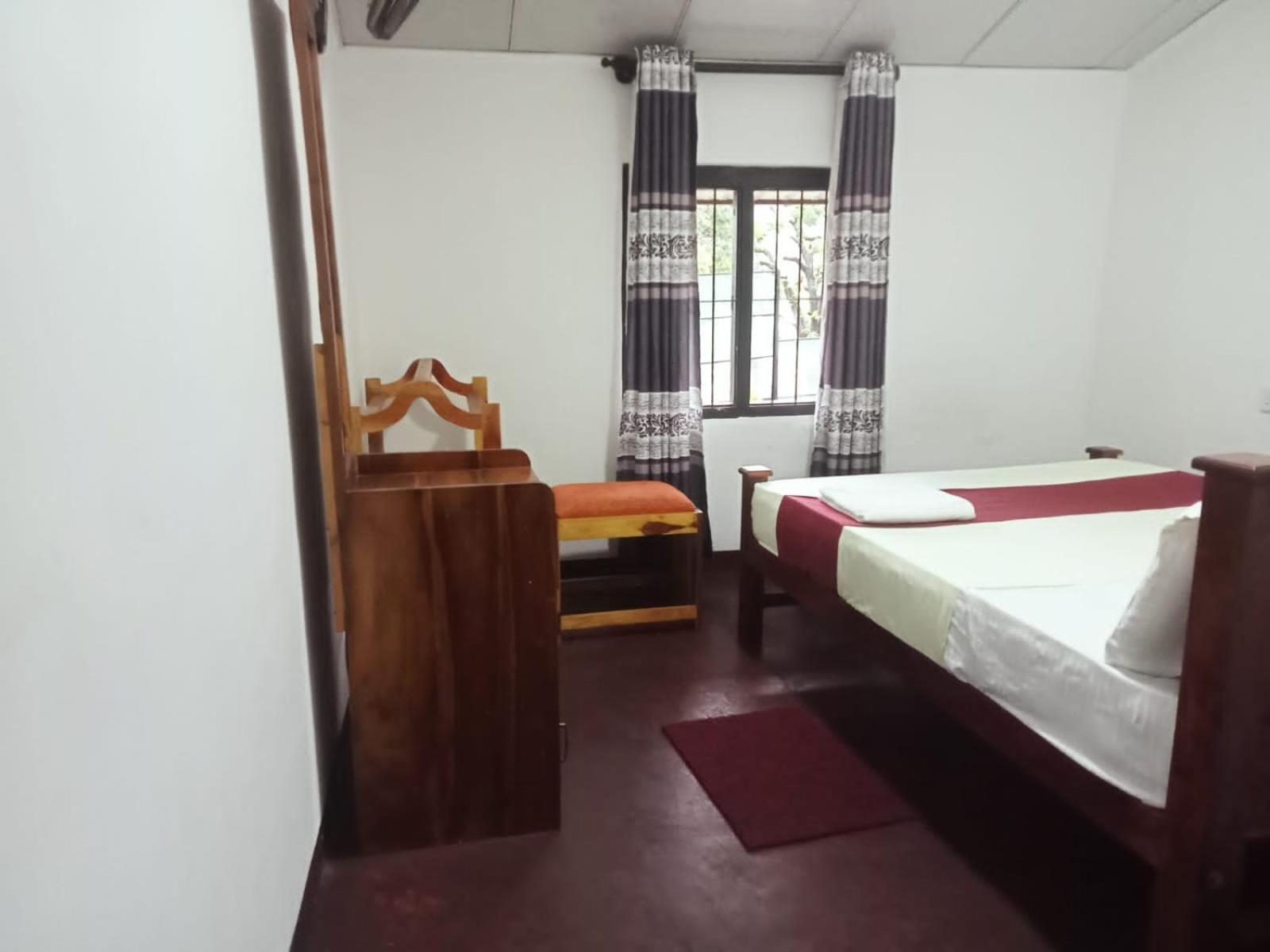Lake Classical Guest House Kandy Exterior photo