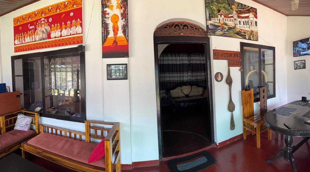 Lake Classical Guest House Kandy Exterior photo